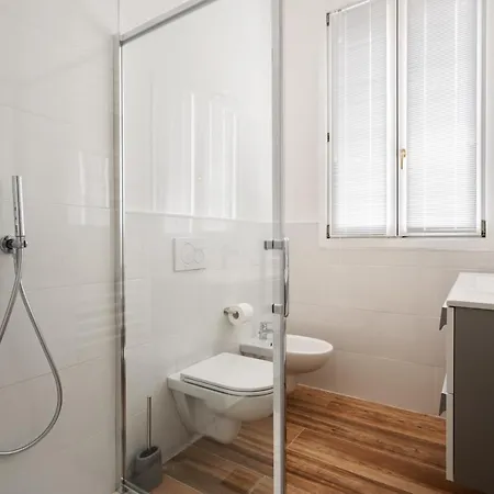 Golden Teal&silver Birch Apartment *